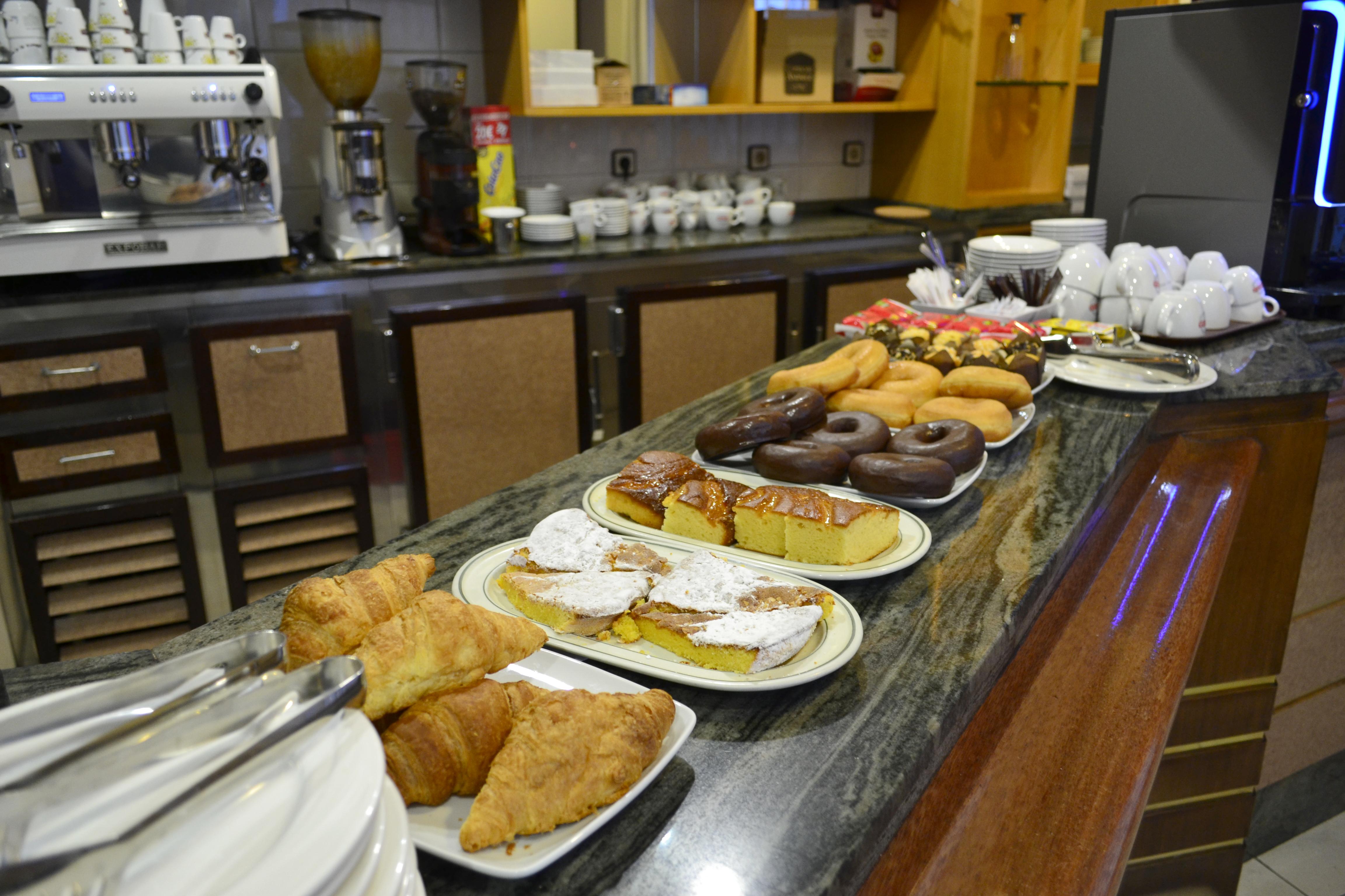 Hotel Alda Pasaje Gijón Buitenkant foto