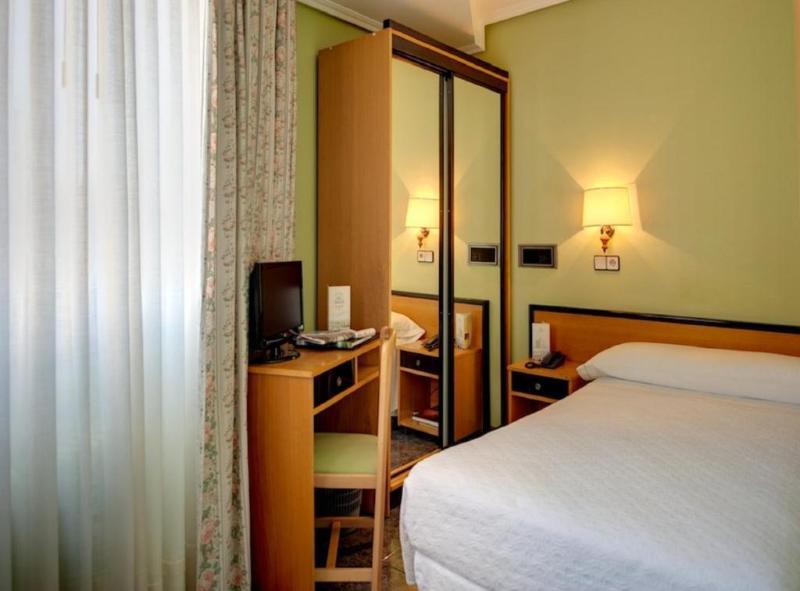 Hotel Alda Pasaje Gijón Buitenkant foto